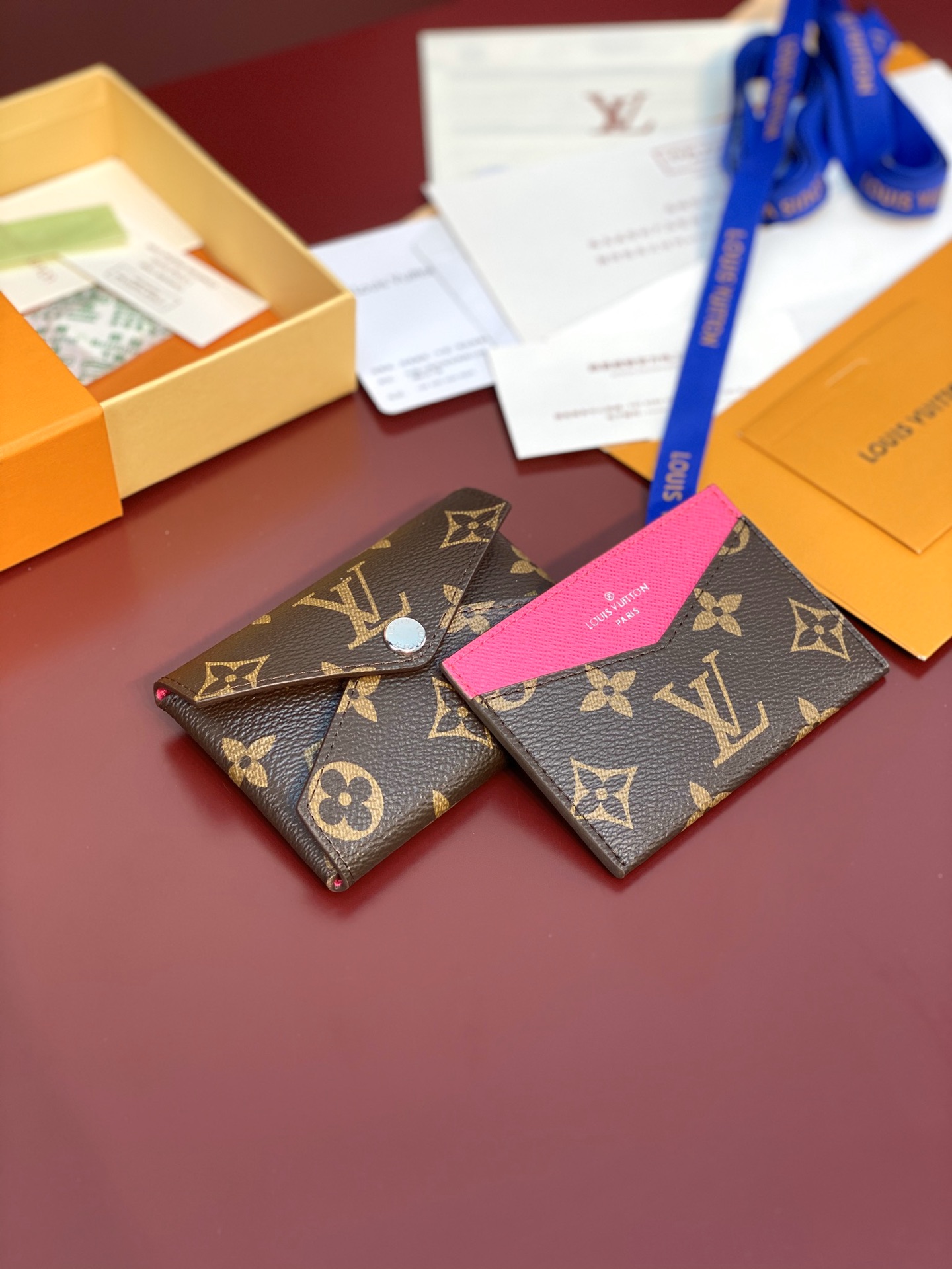 TOP Louis Vuitton LV Colormania Kirigami Pochette 11x7.5x1.5cm - 3 Color