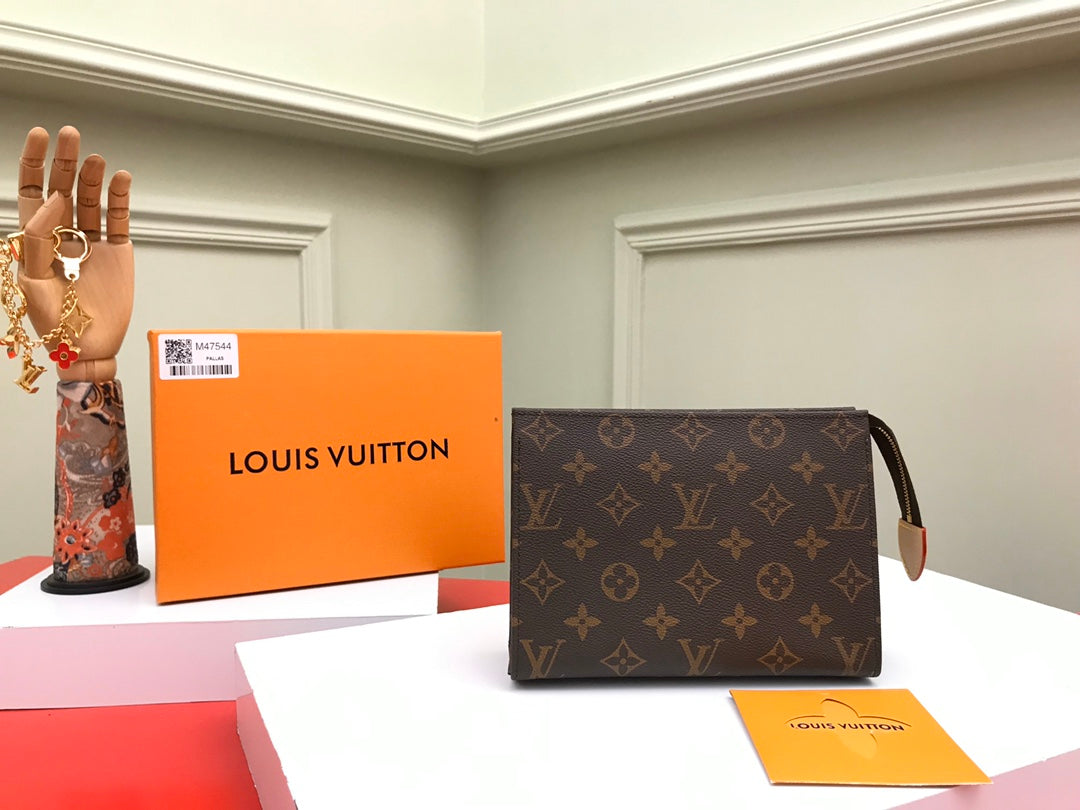 TOP Louis Vuitton LV Toilery Pouch Monogram 19/15/6cm-Brown