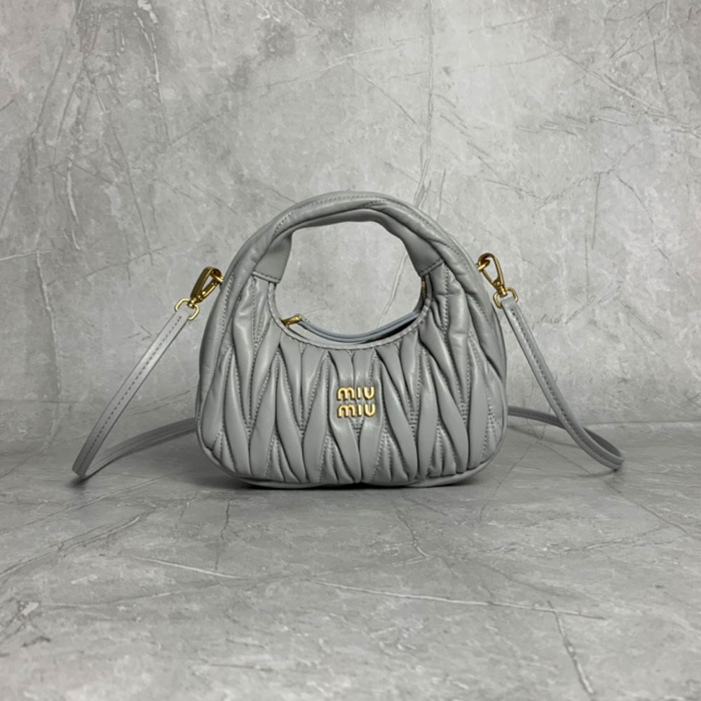 MIU MIU Wander matelassé hobo bag Mini&Small (Replica)