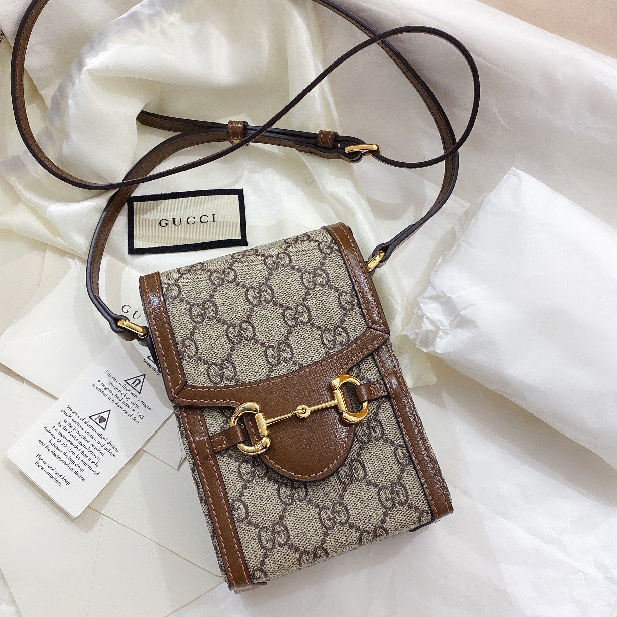 TOP GUCCI GG Horsebit 1955 Mobile Phone Bag 17x11x4cm - Brown