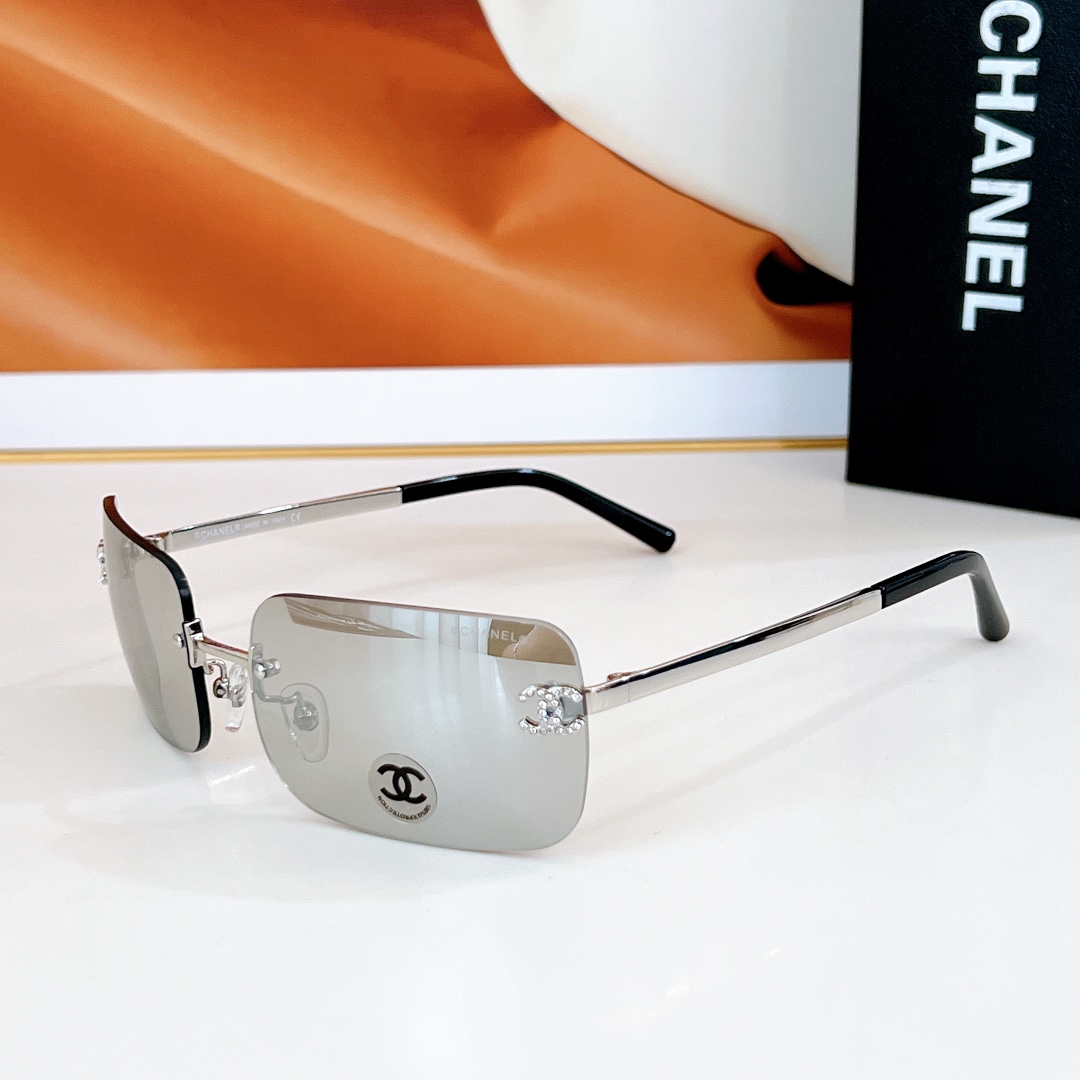 TOP CHANEL Sunglasses - 8 Colors