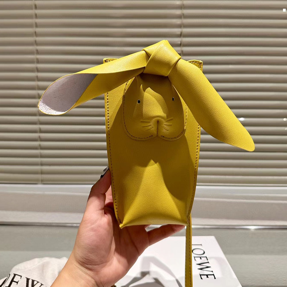 Loewe Rabbit Shaped Shoulder Bag(Replica)
