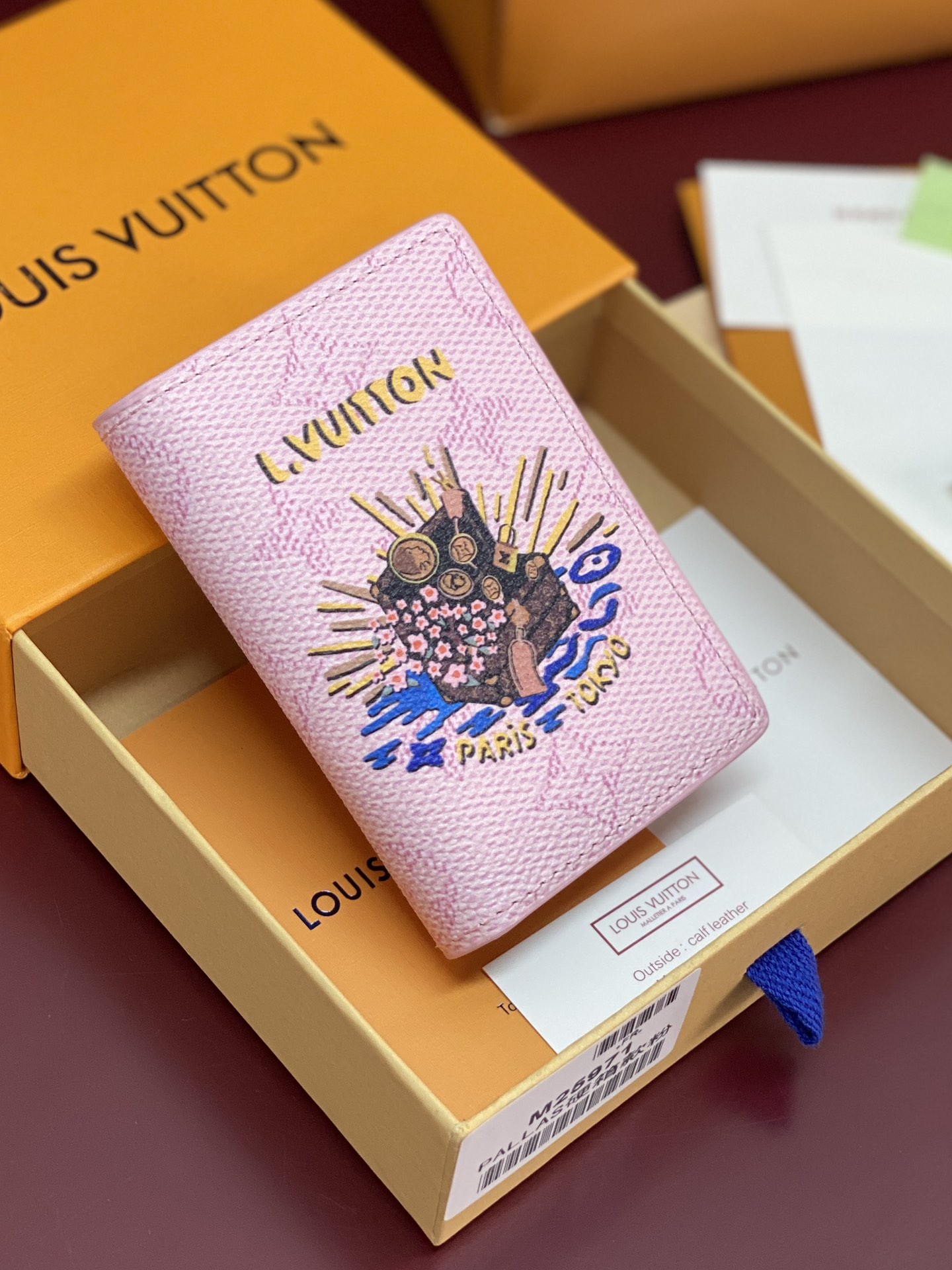 TOP Louis Vuitton LV Passport Holder in Monogram Heritage Coated Canvas / Calfskin 14x2.5x10cm - 3 Color