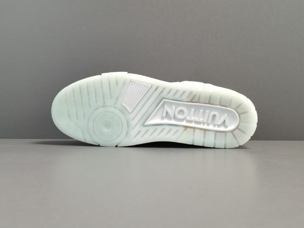 Louis Vuitton Trainer White