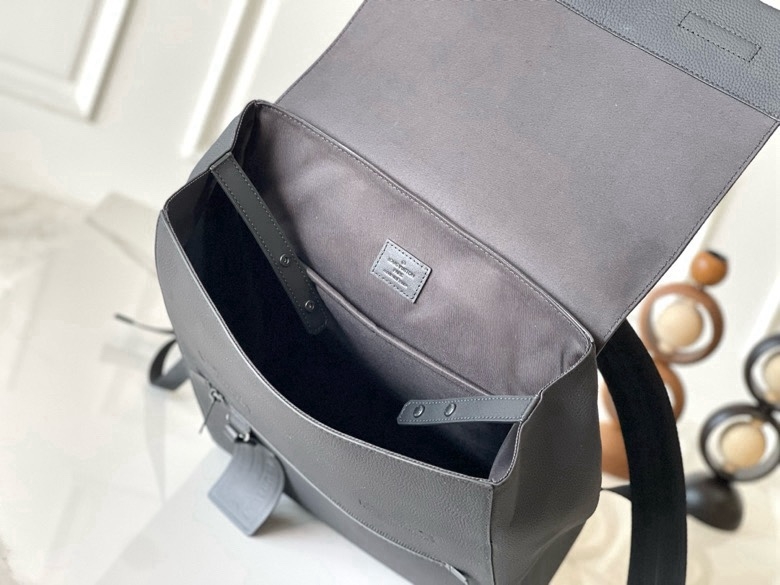 TOP Louis Vuitton LV Fastline Backpack 32x39x12cm - Black