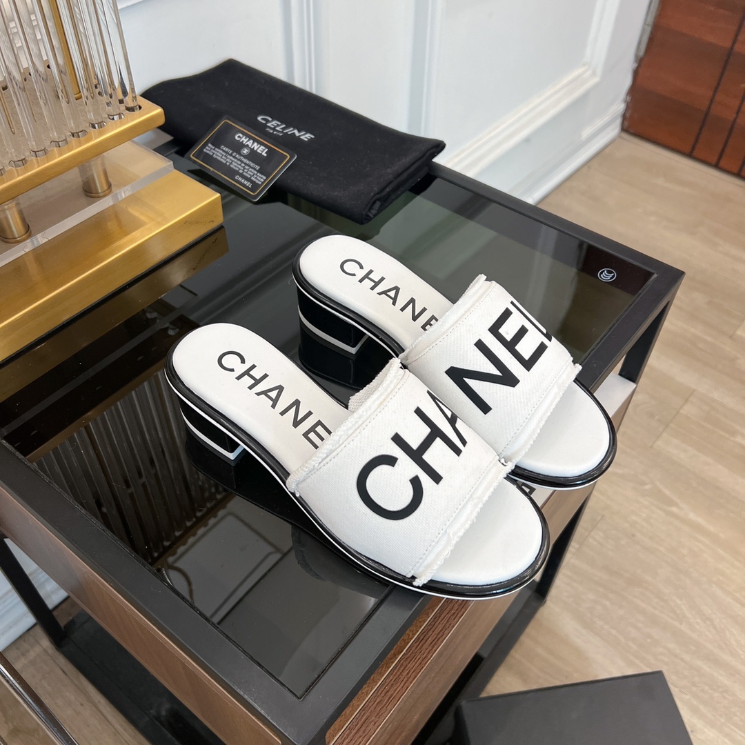 TOP CHANEL Sheepskin Velvet Slippers - 3 Colour