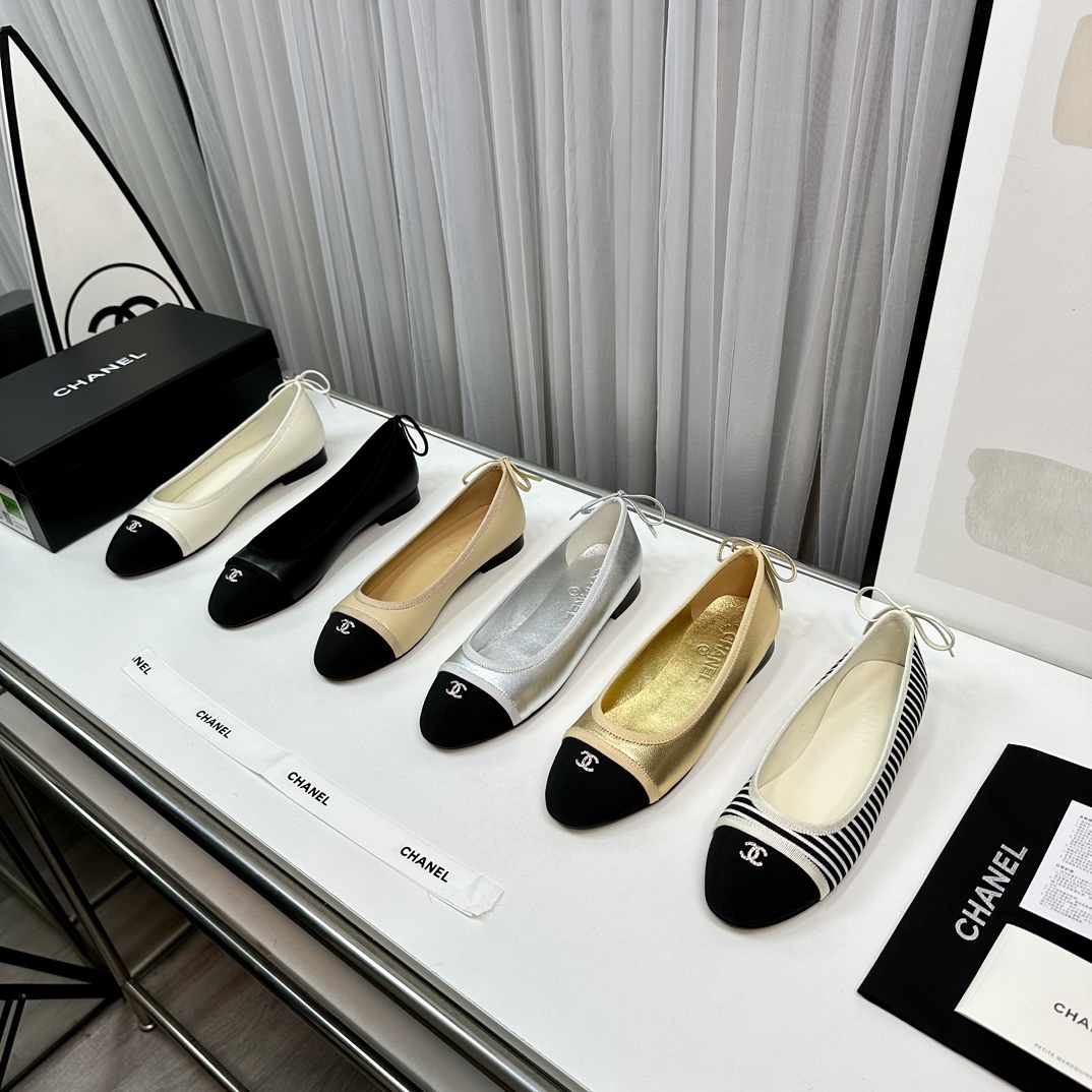 TOP CHANEL Double C Bow Flat Shoes - 6 Colors - with Pearl