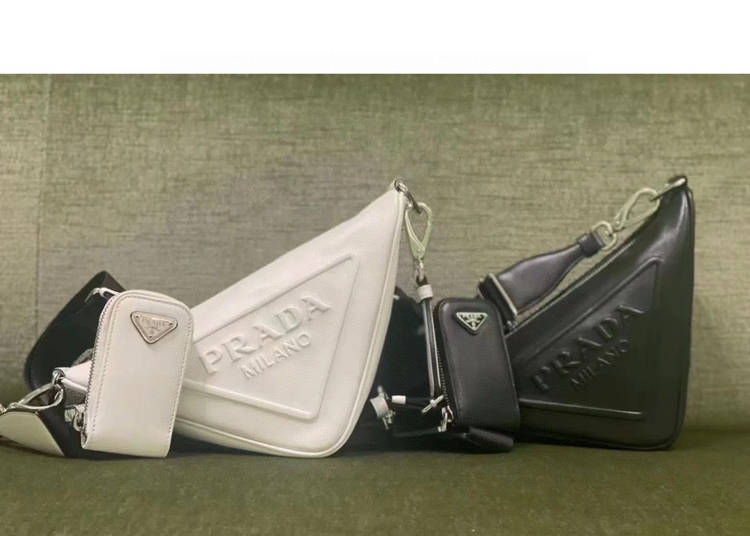 TOP PRADA Triangle Diagonal Span Package 26x14x12cm - Two Colors