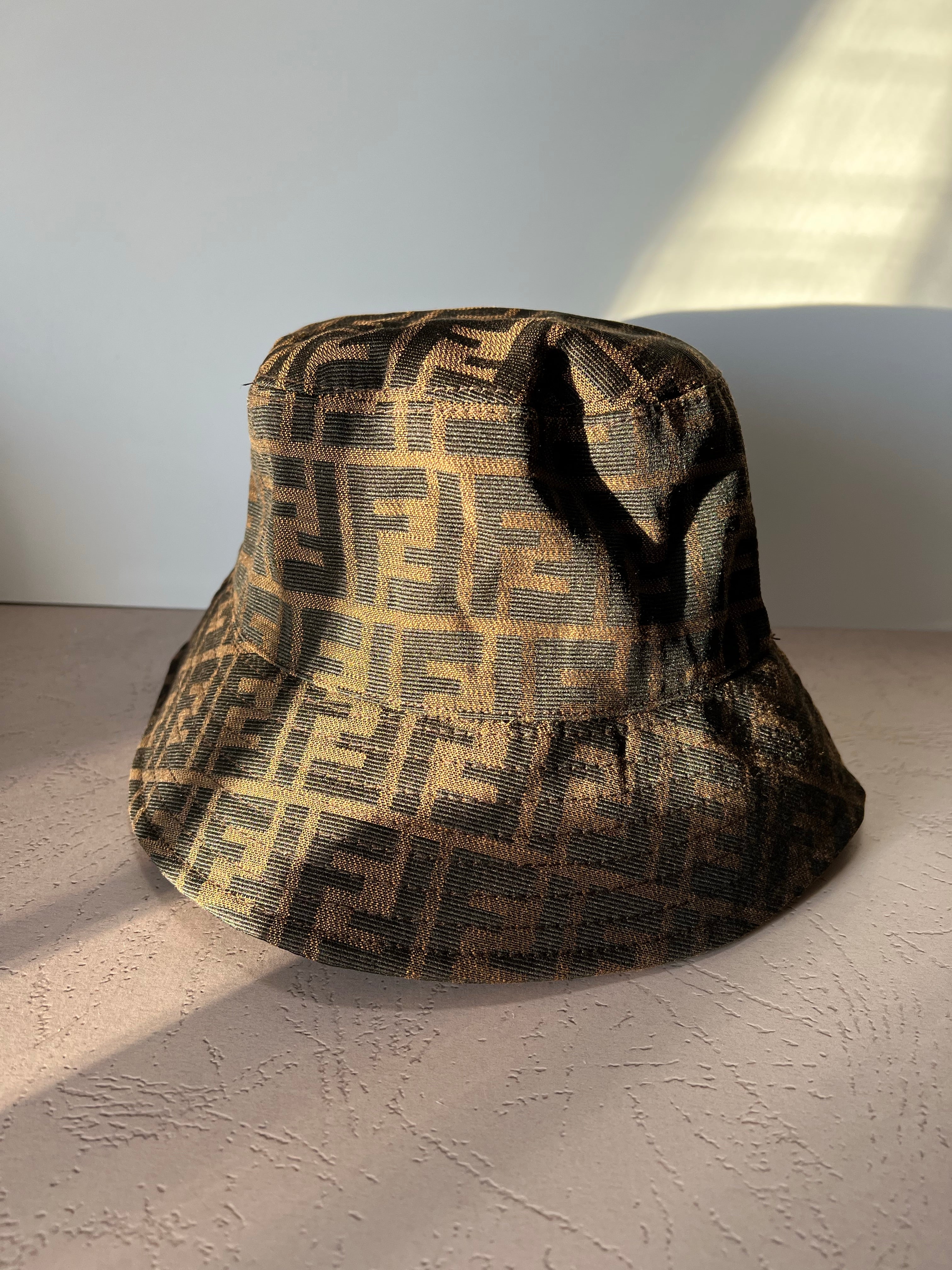 TOP FENDI FENDI Monogram Bucket Hat