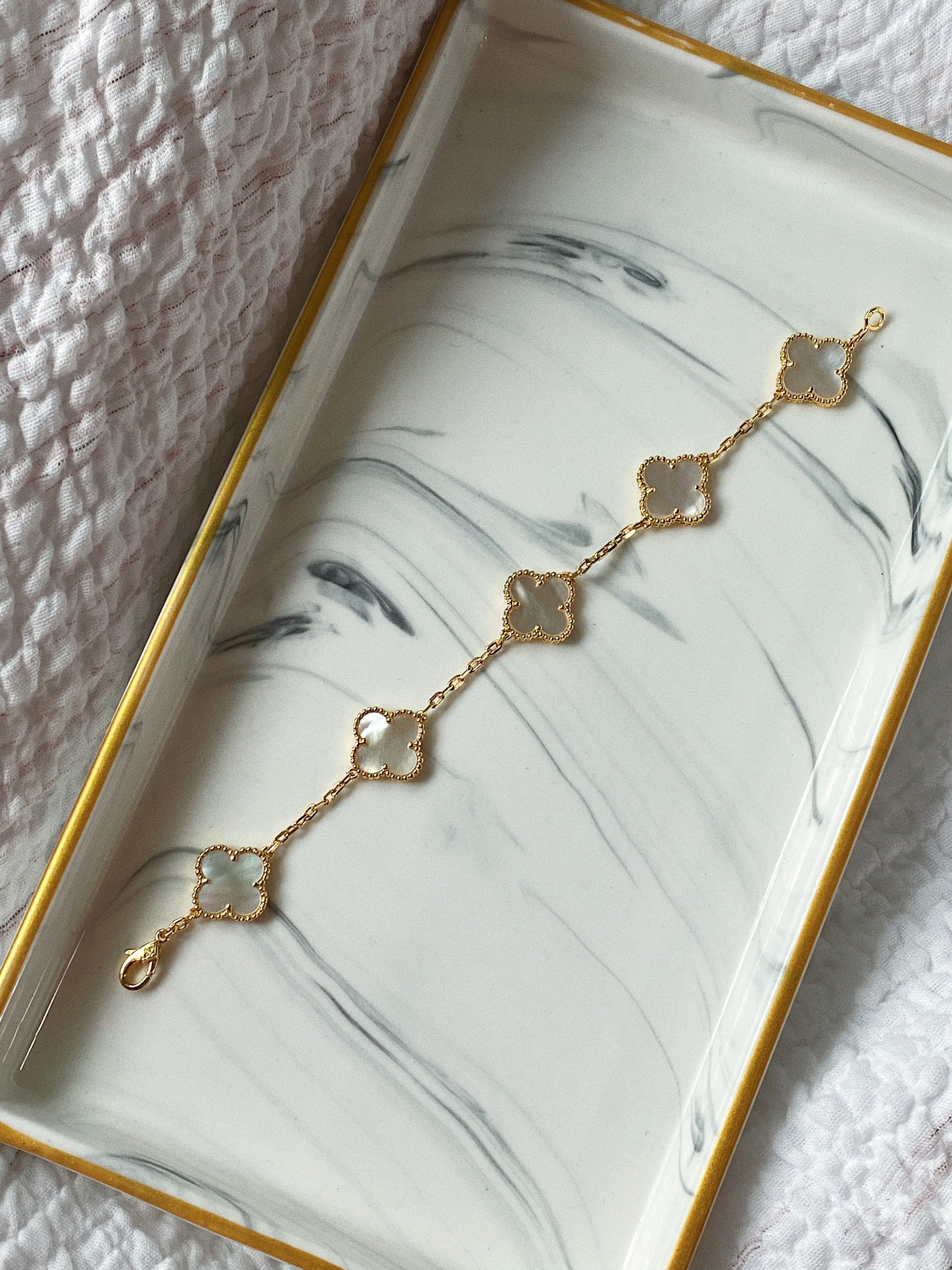 TOP Van Cleef & Arpels VCA Mother of Pearl Bracelet - 5 Motifs