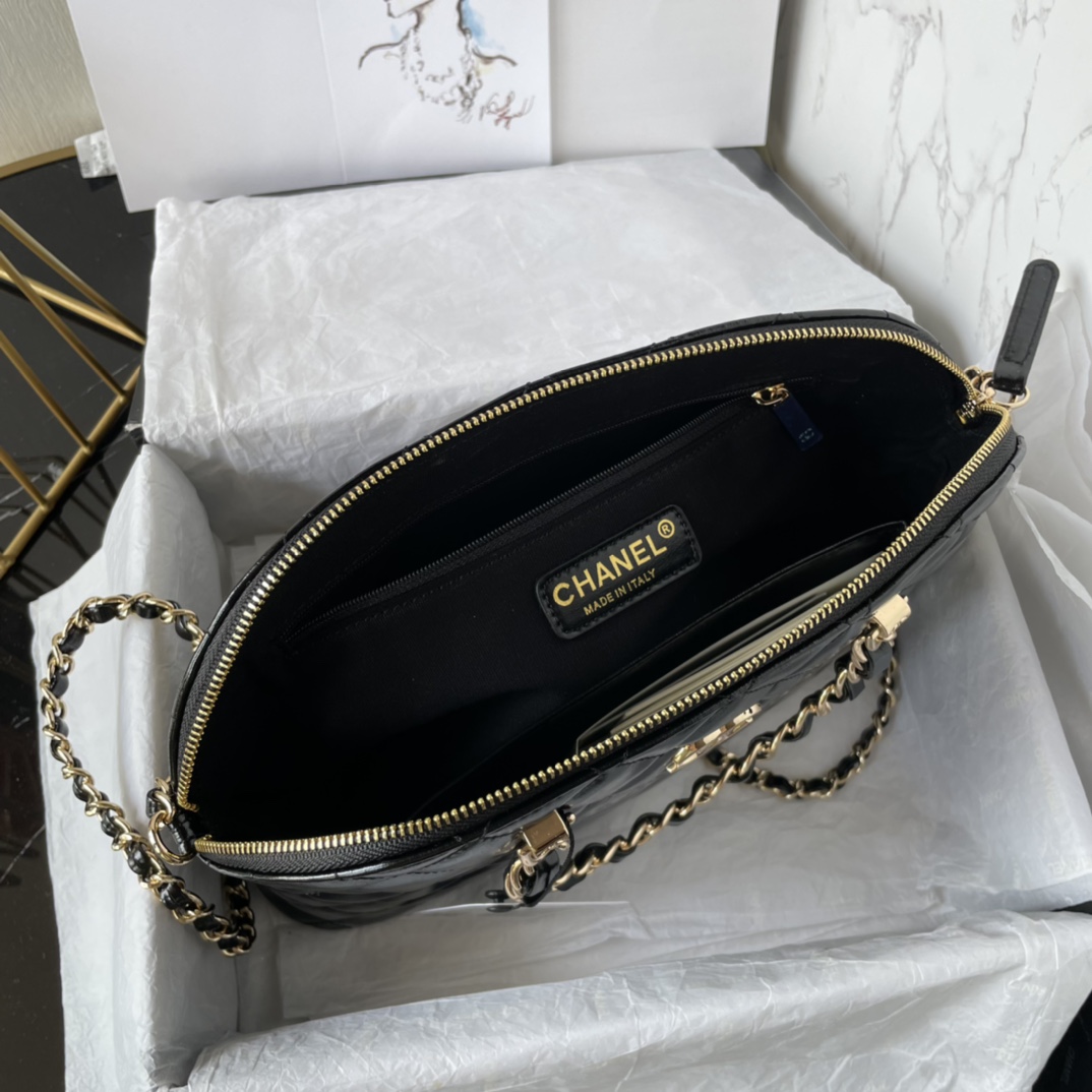 TOP CHANEL Shiny Lambskin Tote Bag 20.5x28.5x7cm - Black