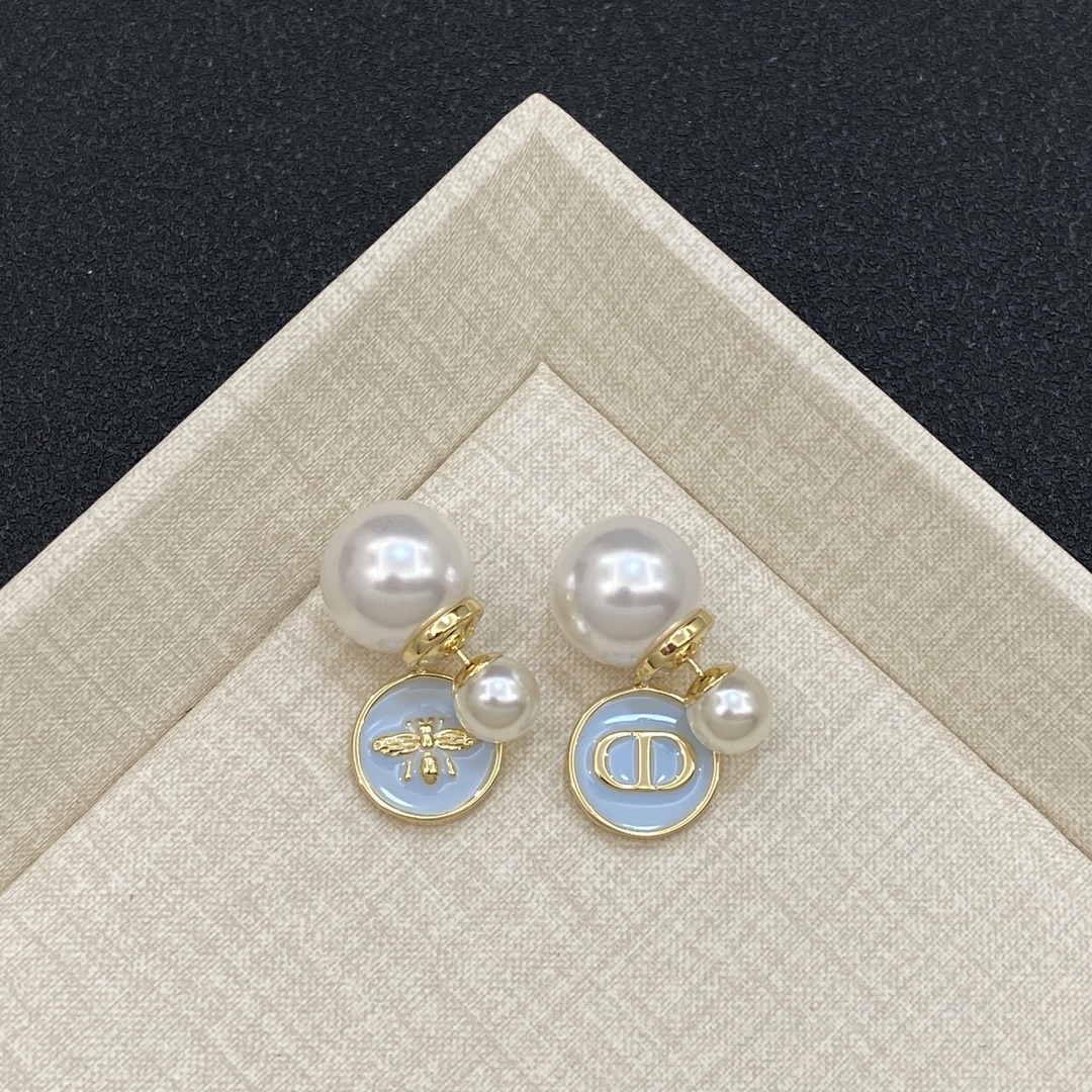 TOP Christian Dior Earrings with Pearl - 2 Color