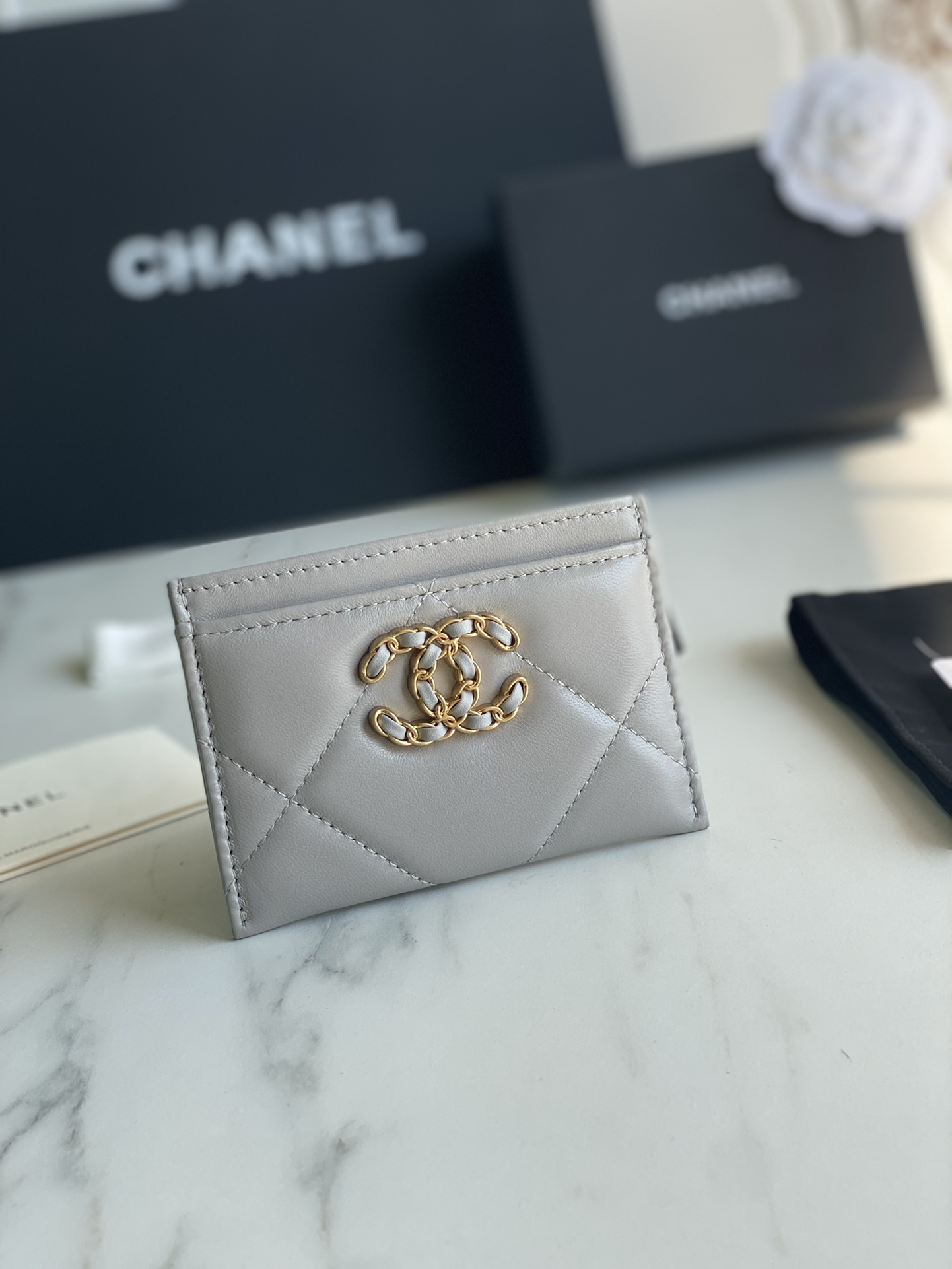 TOP CHANEL Cardholder - GHW - 5 Color