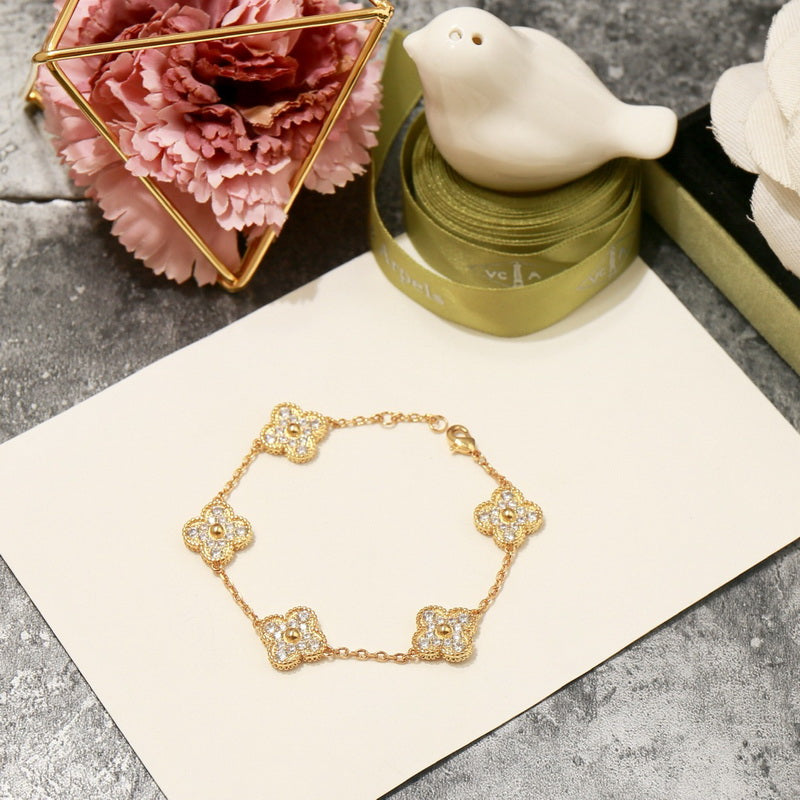 TOP Van Cleef & Arpels VCA 5 Motifs Bracelet W Stones - Gold