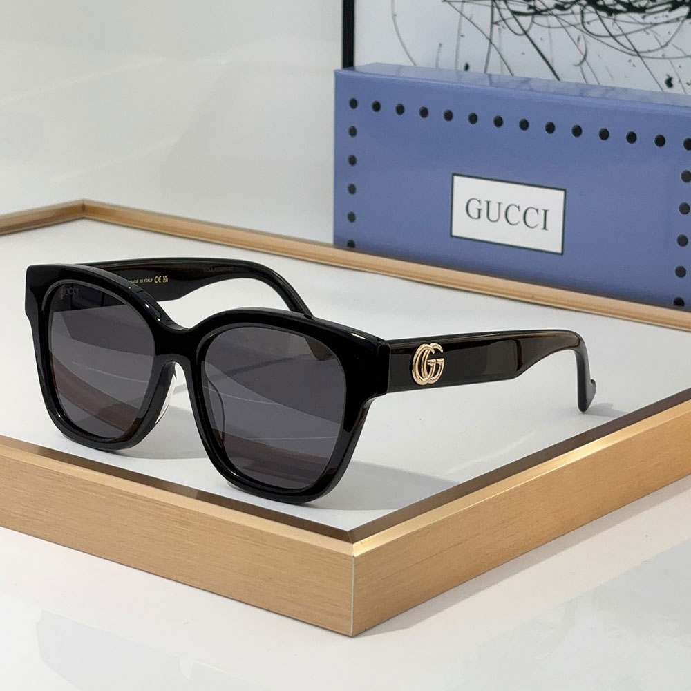Gucci  Mirror leg Double G Mark   sunglasses Top quality （Replica）