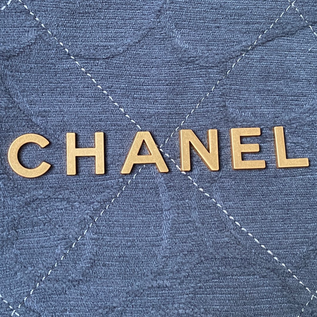TOP CHANEL 22 Shopping Bag 35x37x7cm - Blue