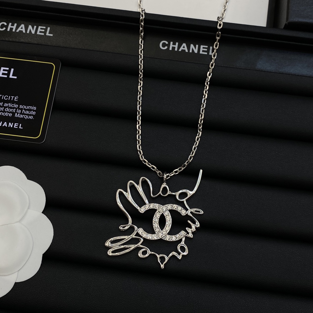 TOP CHANEL CC Necklace - 2 Color