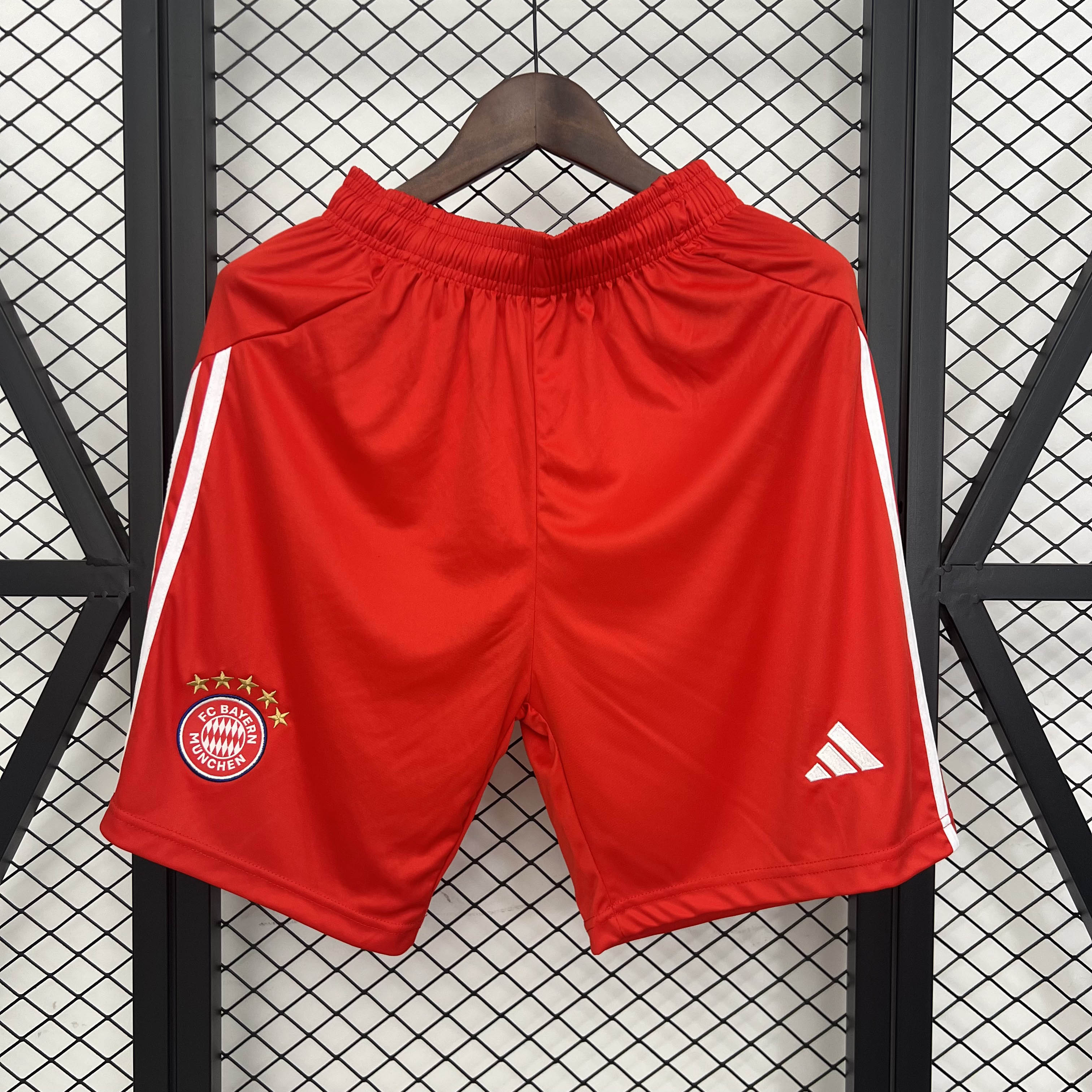 2025/2026 Bayern Munich Home Shorts
