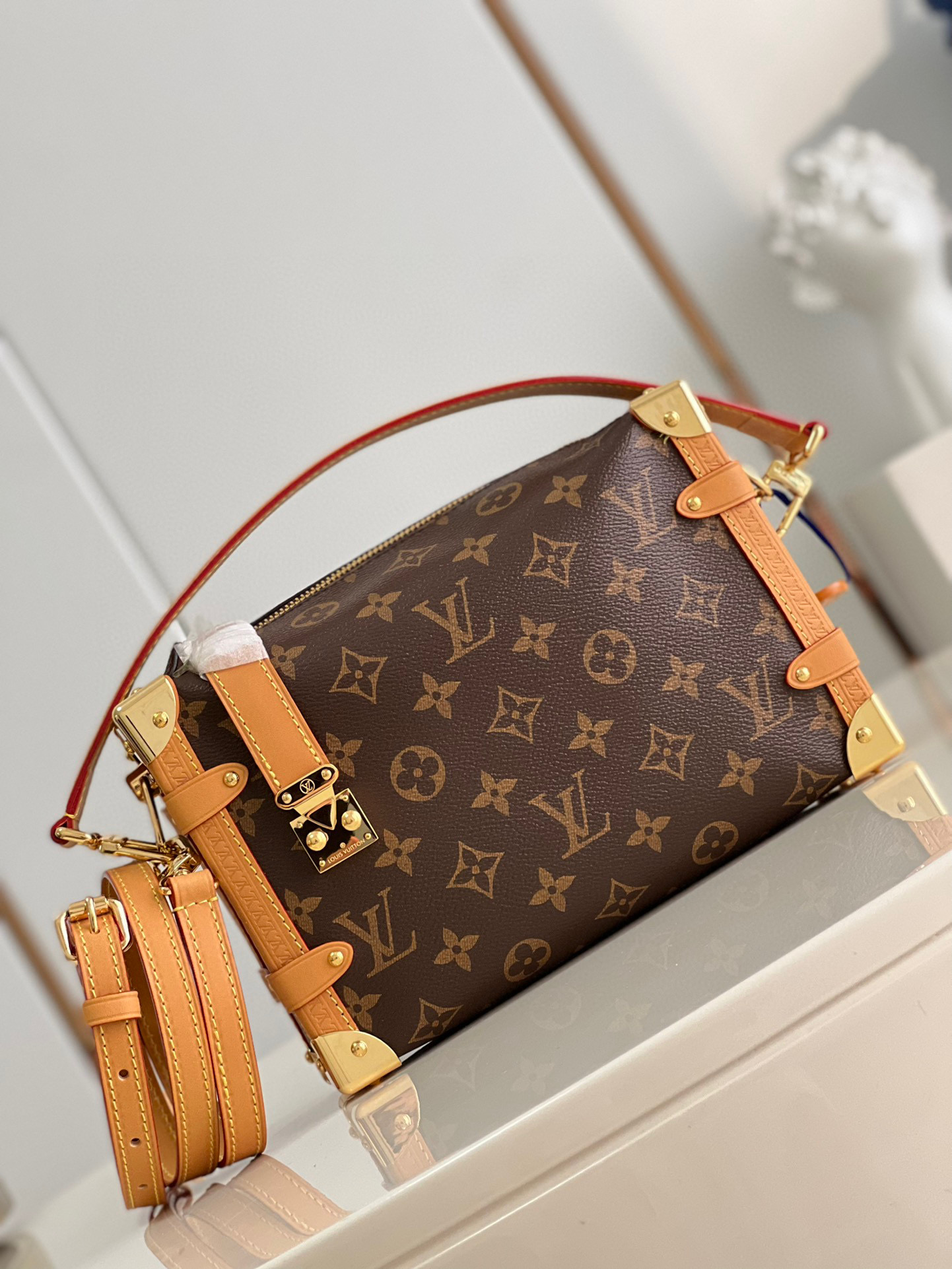 TOP Louis Vuitton LV Side Trunk Bag PM 23.5*8.5*16cm - Monogram