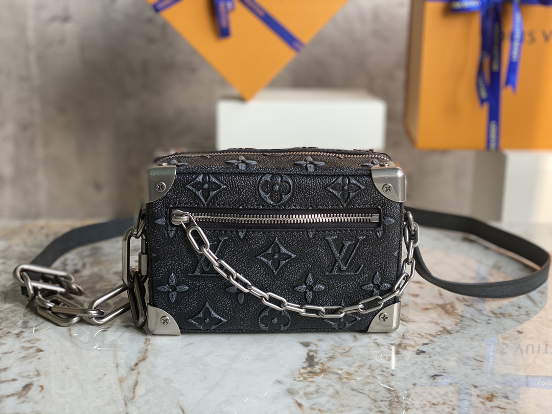 TOP Louis Vuitton LV MINI SOFT TRUNK  Bag 18.5 x 13 x 8cm - 2 Colors
