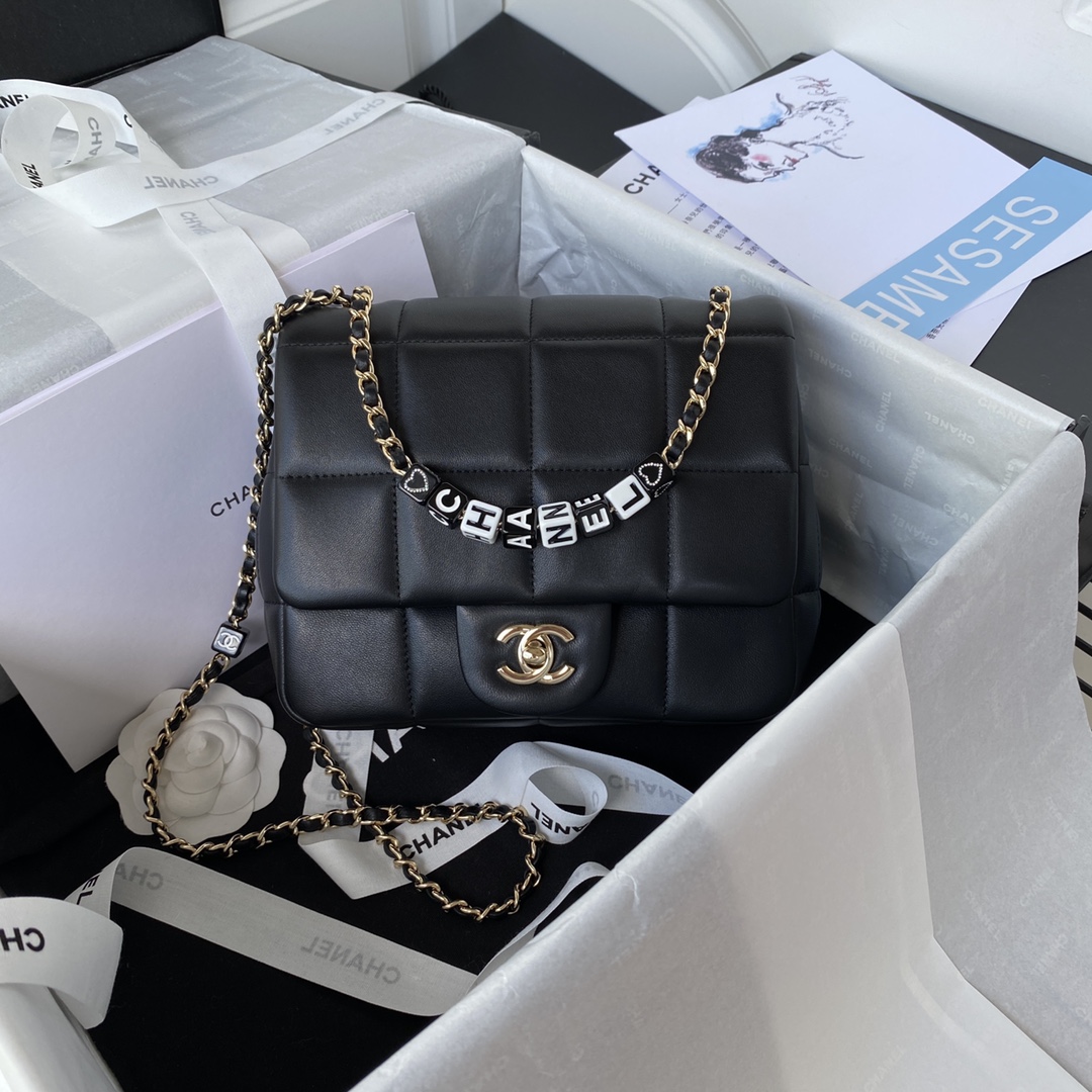 TOP CHANEL Classic Flap Bag 17*14*7cm/19*16.*7.5cm - GHW - Black