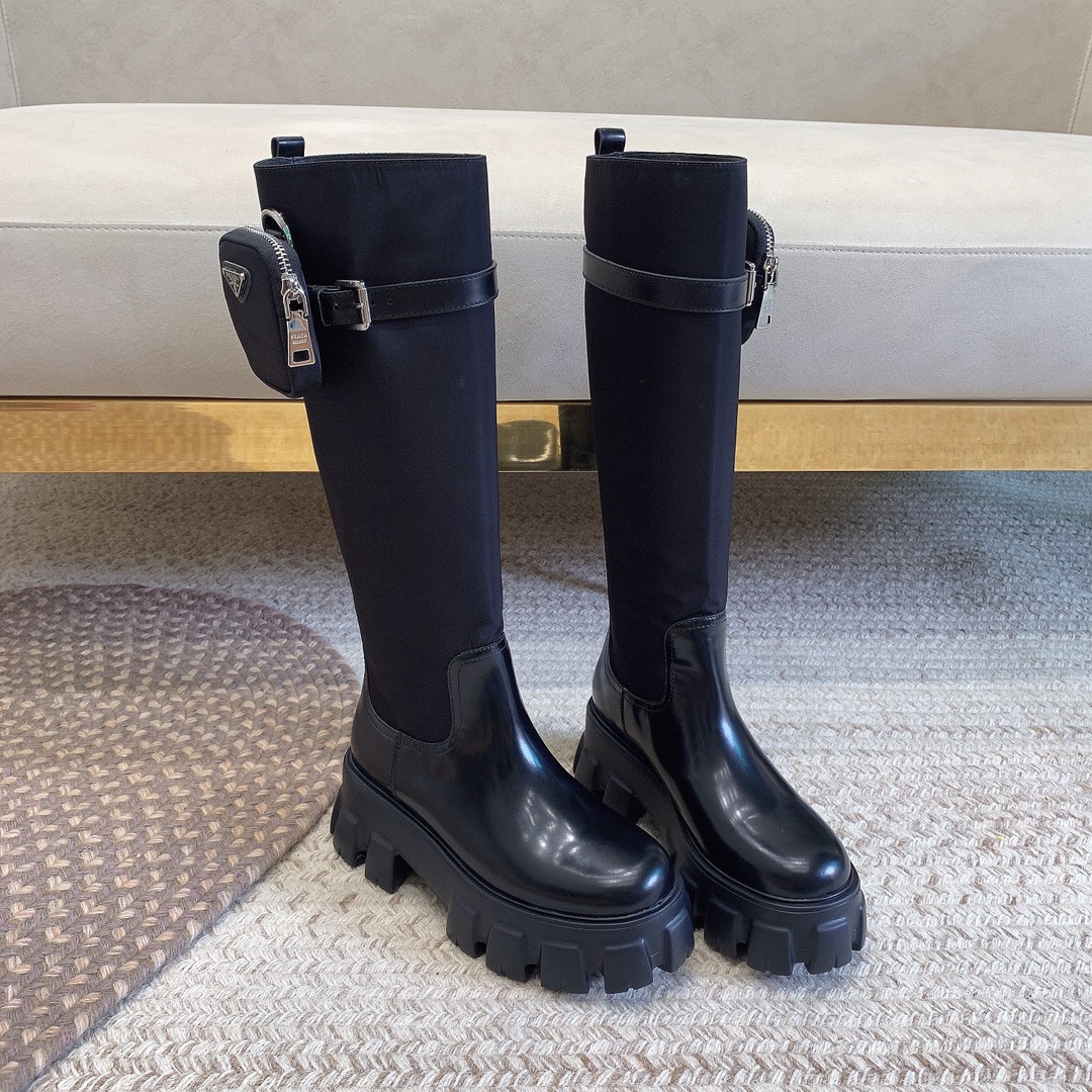 TOP PRADA Classic Autumn And Winter Boots - 3 Colors