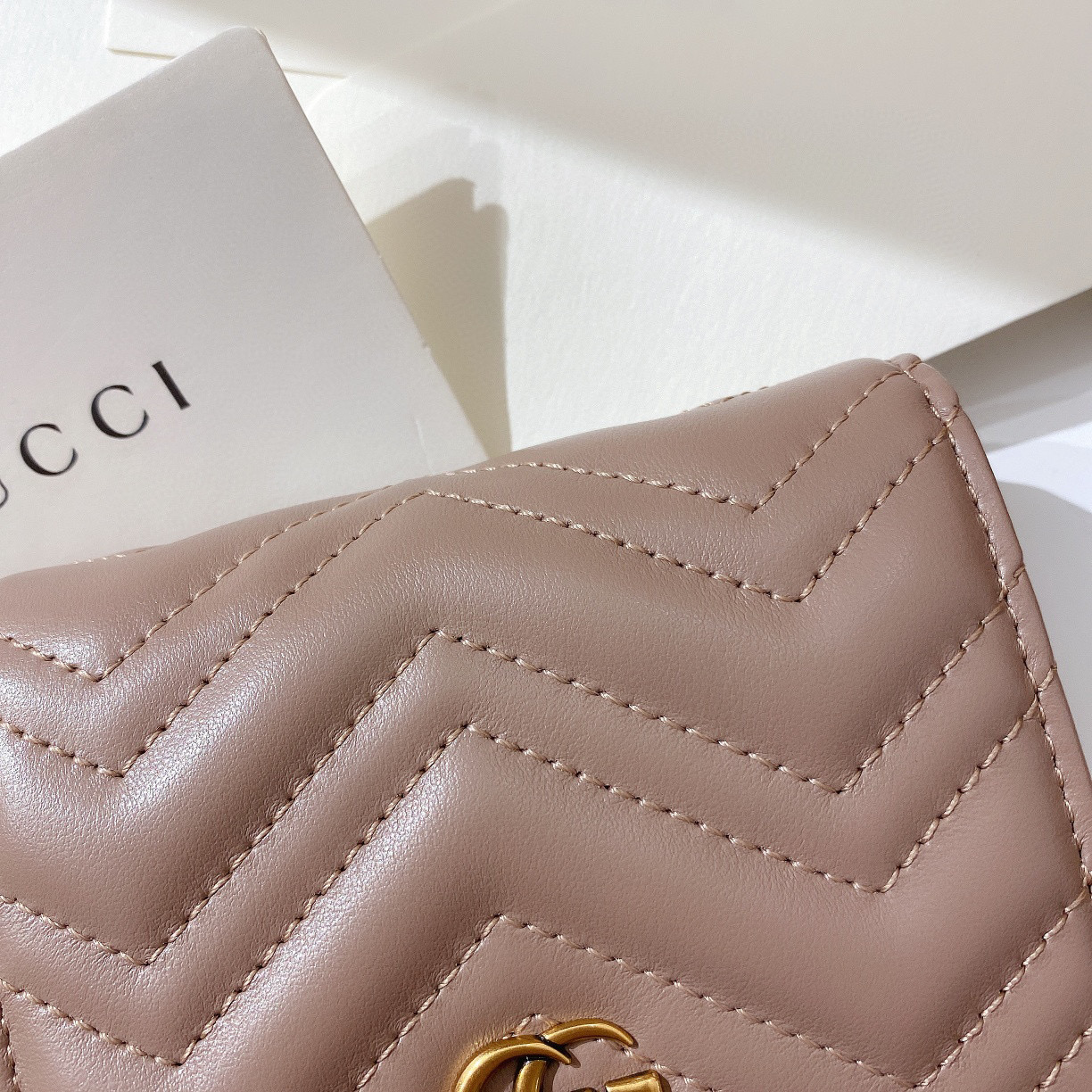 TOP GUCCI GG Marmont Card Case - 4 Colours