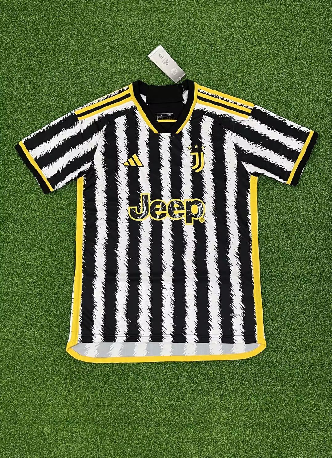 2425 Juventus Home jersey.Player embroidery version