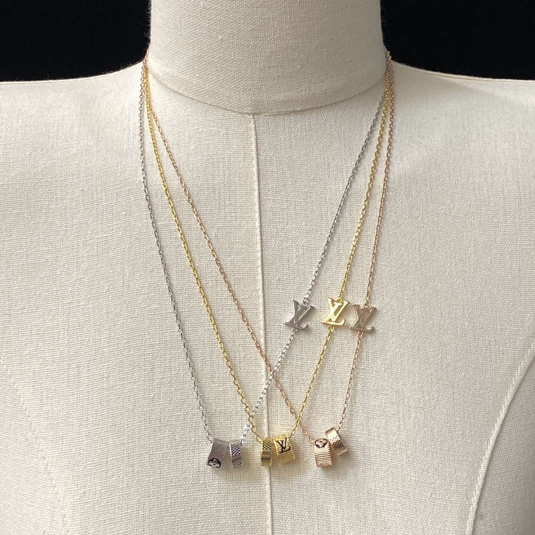 TOP Louis Vuitton LV Necklace - 3 Color