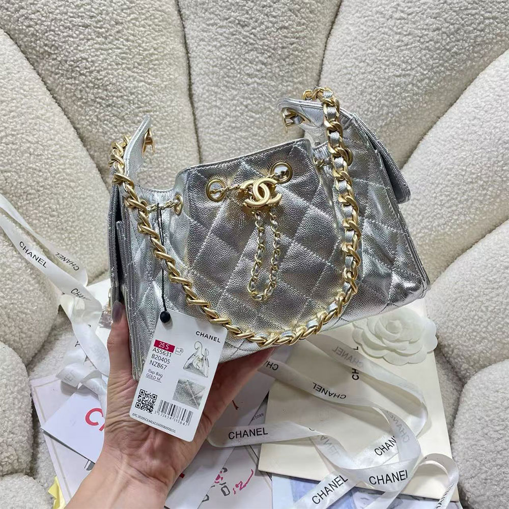 CHANEL 25 Small Handbag(Replica)