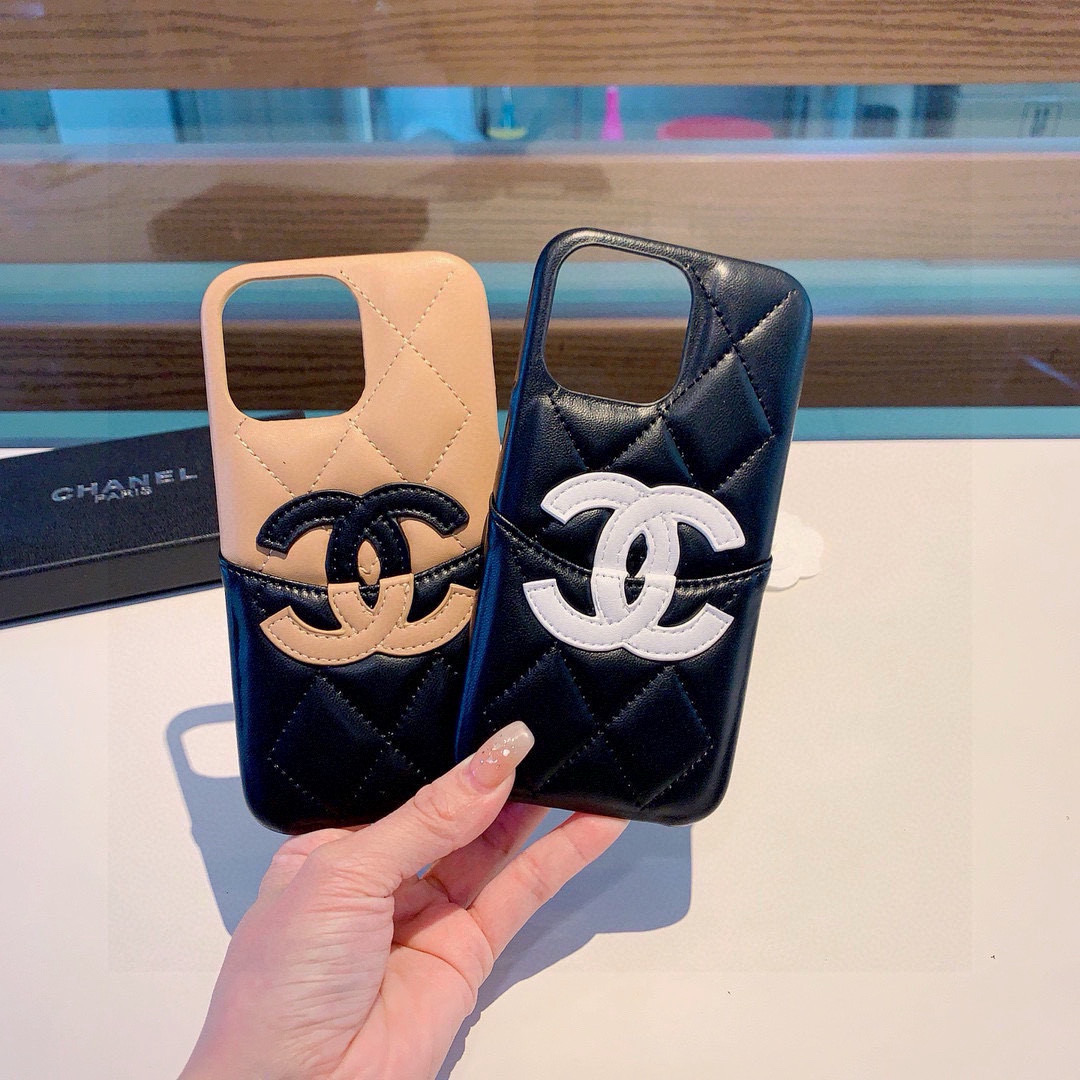 TOP CHANEL Iphone Case - 2 Colors