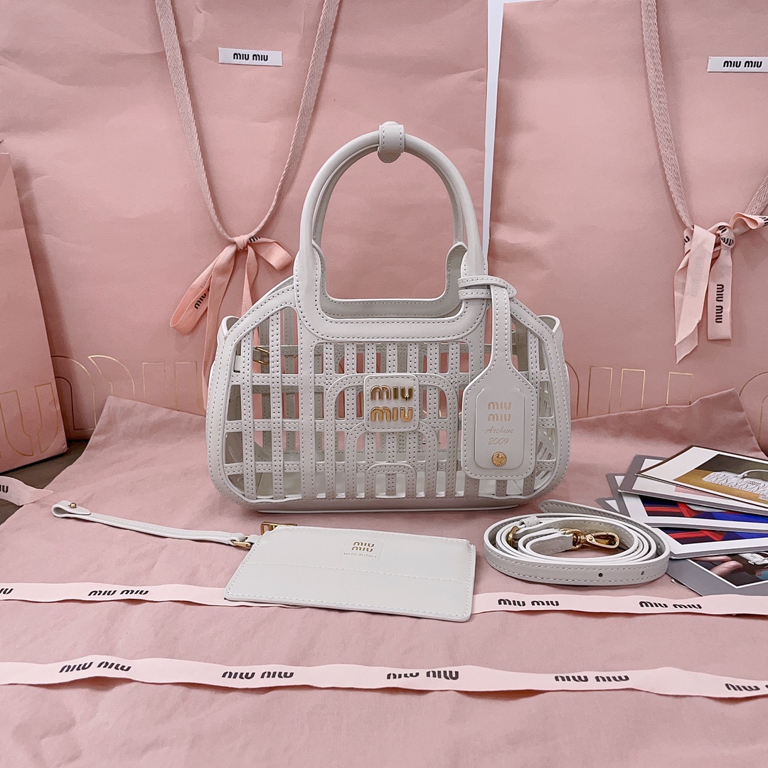 TOP Miu Miu Basket Bag 24 X12.5 X 9 cm - 3 Colour