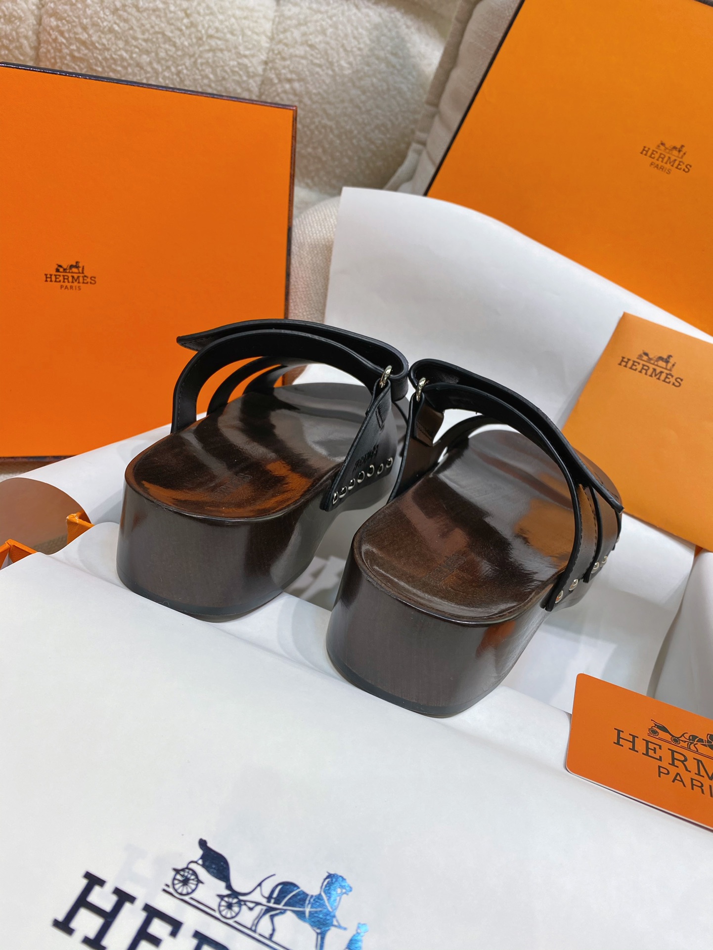 TOP HERMES Sandals With Wooden Soles - 3 Colour