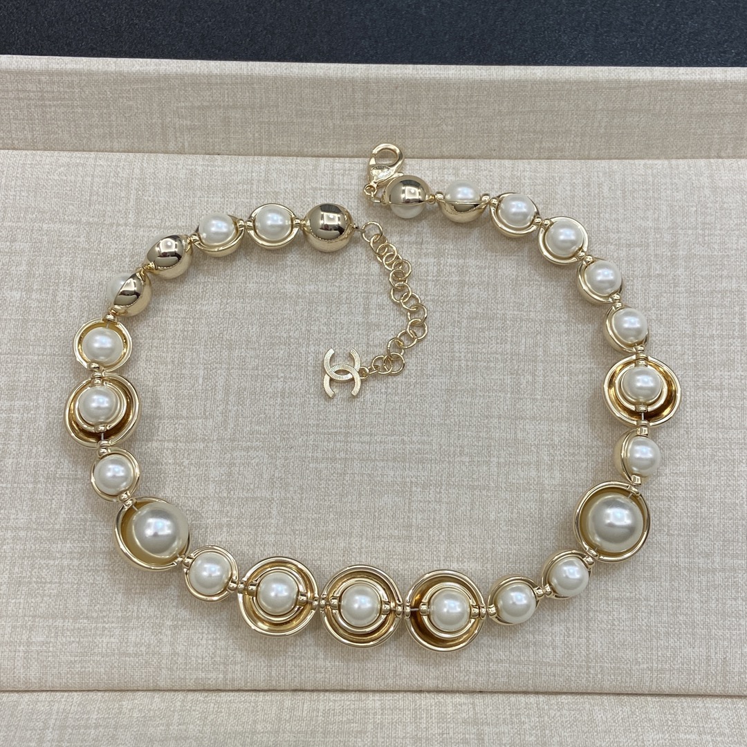 TOP CHANEL Necklace - Gold