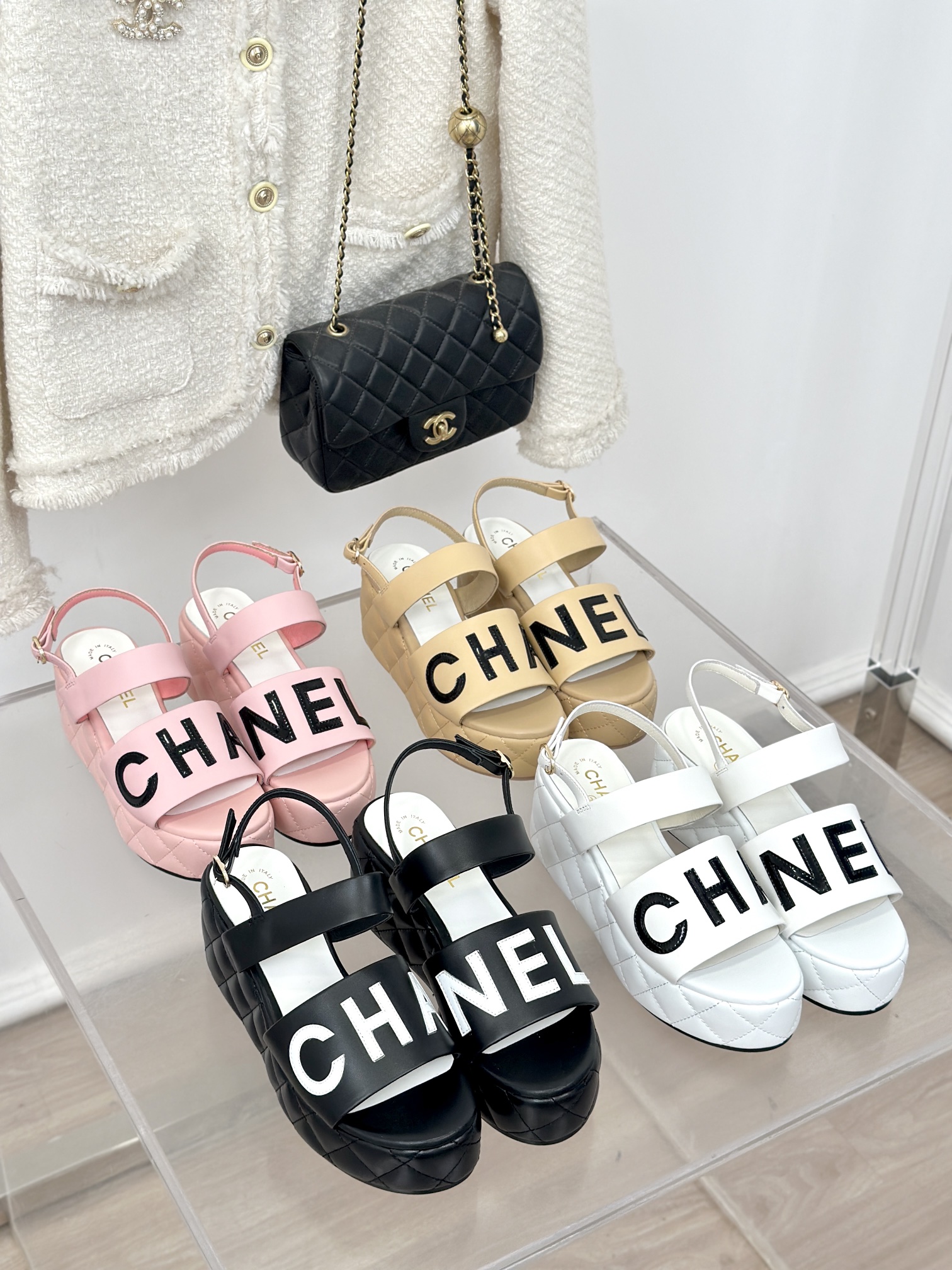 TOP CHANEL CC Thick Sole Pumps - 4 Color