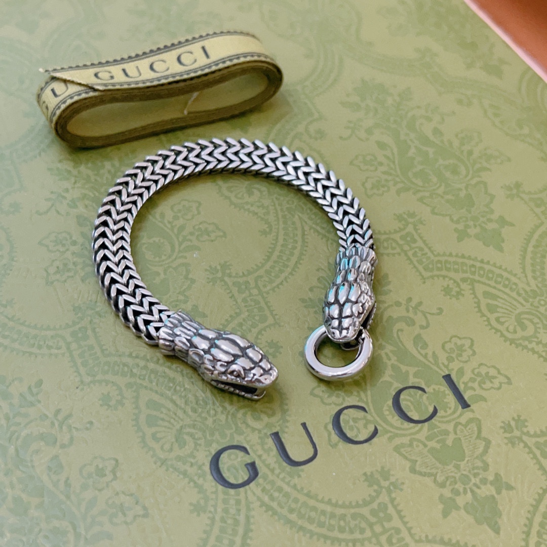 TOP GUCCI Snake Head Bracelet - Silver