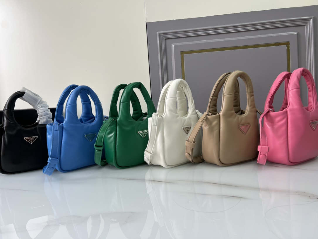 TOP PRADA Triangle Logo Plaque Tote Bag 18x15.5x10 cm - 6 Colors