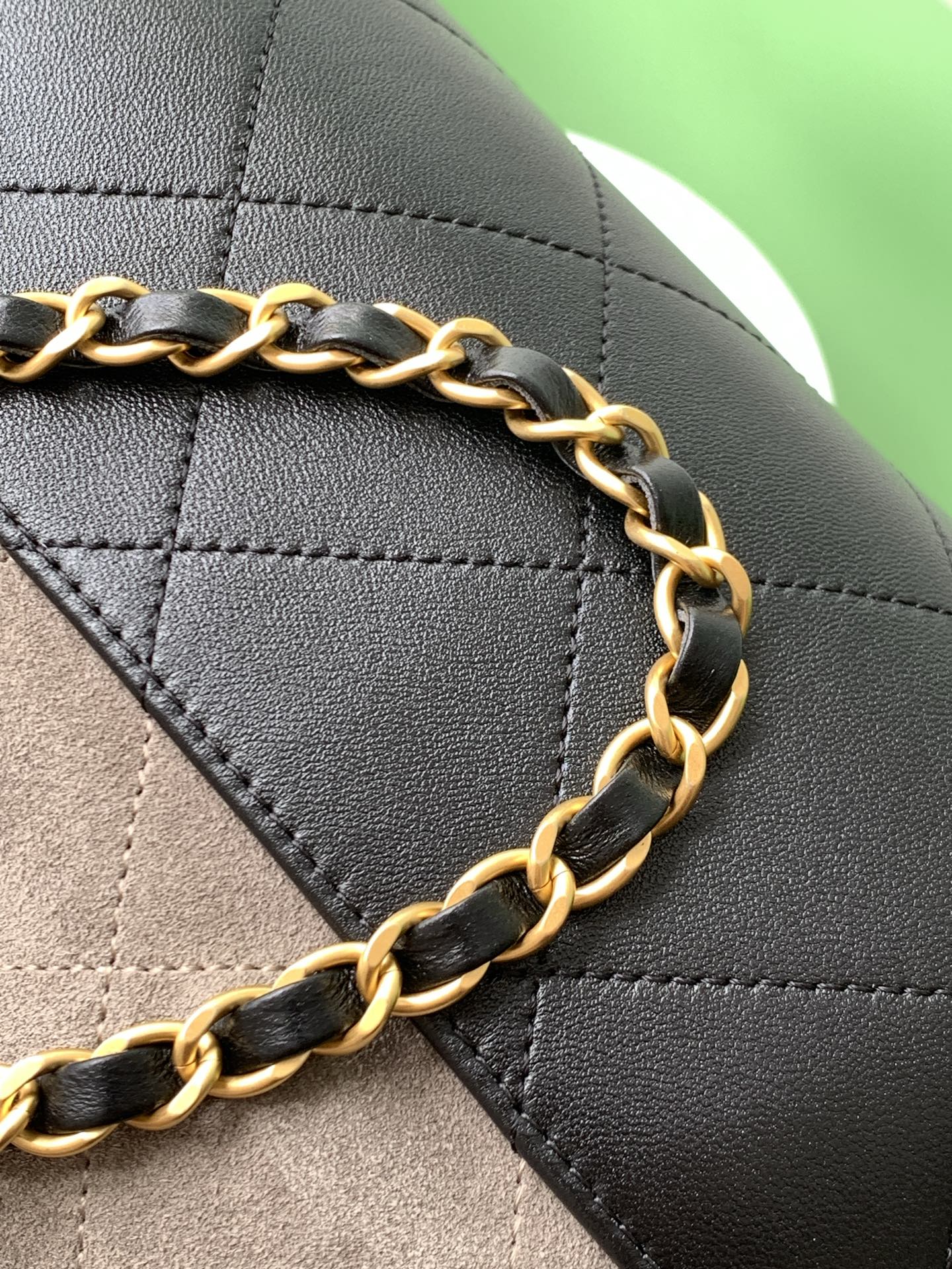 TOP CHANEL Suede Bag 36-24-12 cm - Grey and Black