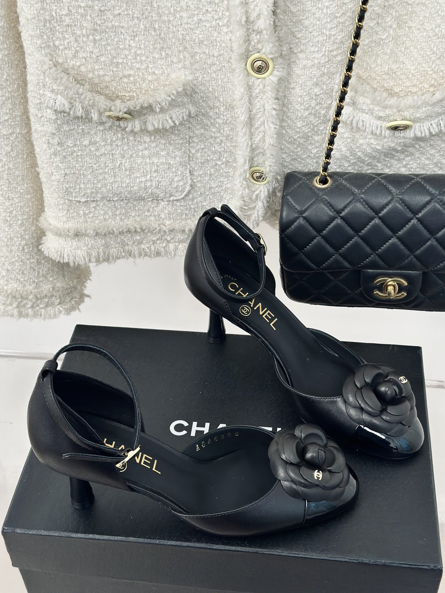 TOP CHANEL Camellia Pumps 7cm - 3 Color