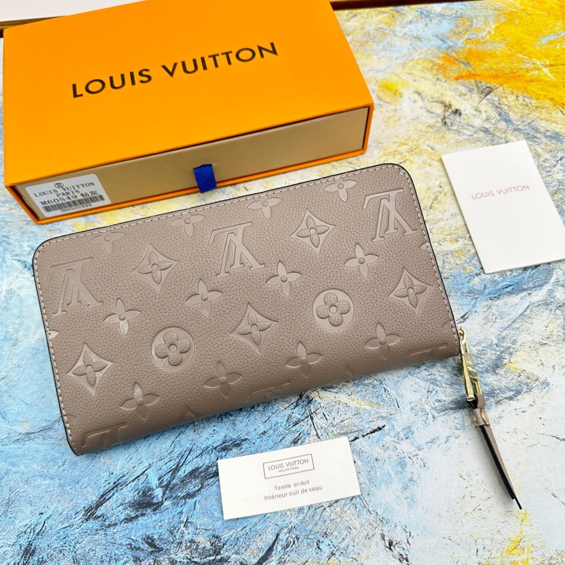 Louis Vuitton LV Zippy Embossed Cowhide Wallet(Replica)