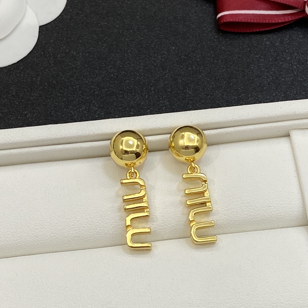 TOP Miu Miu Earring-2 Colors