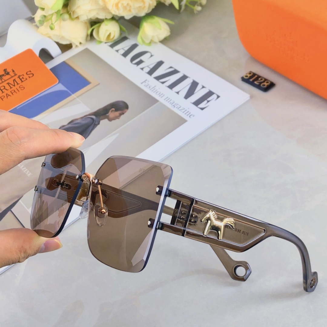 TOP HERMES Sunglasses - 3 Colors