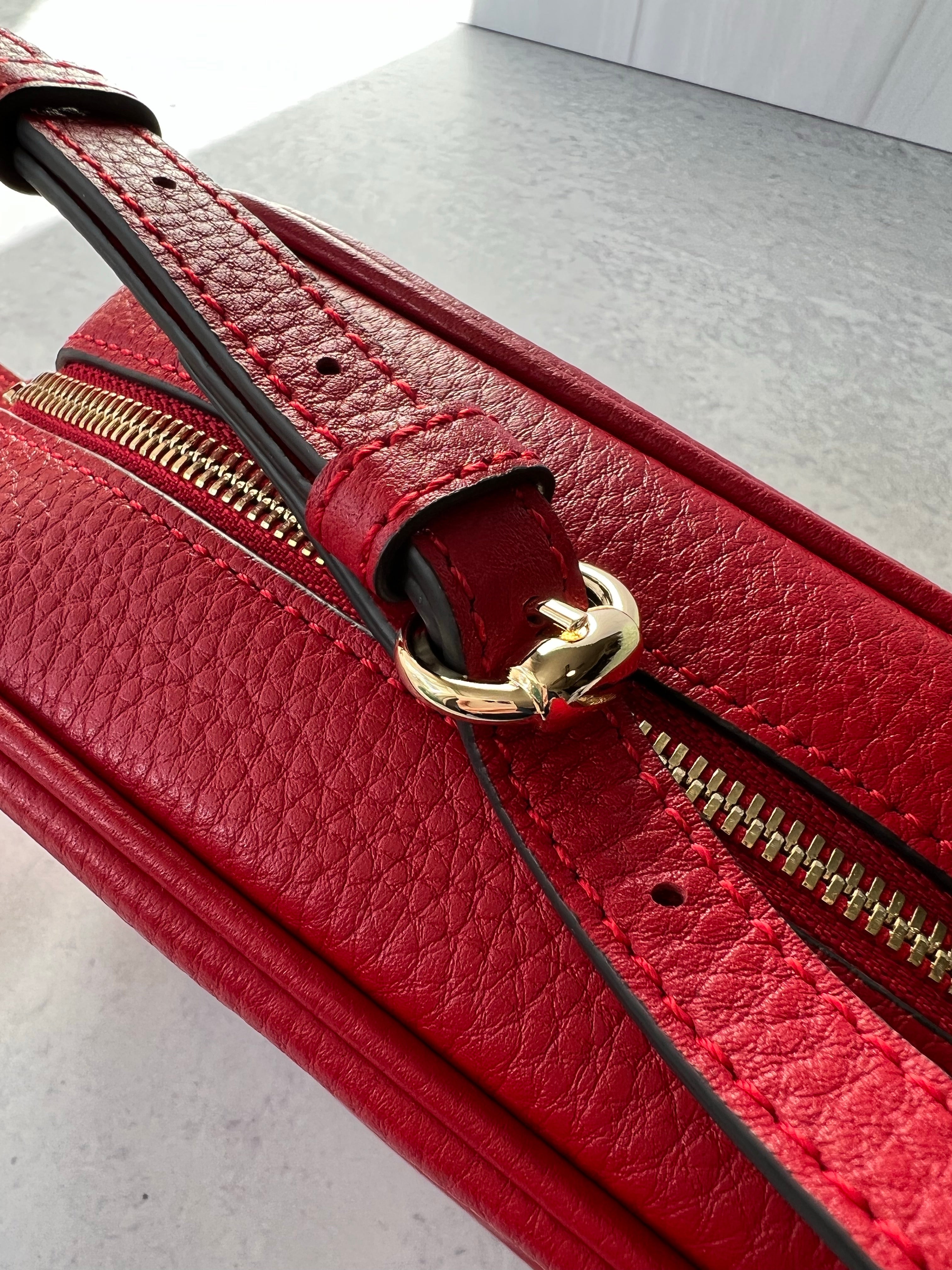 TOP GUCCI Soho Bag - Red