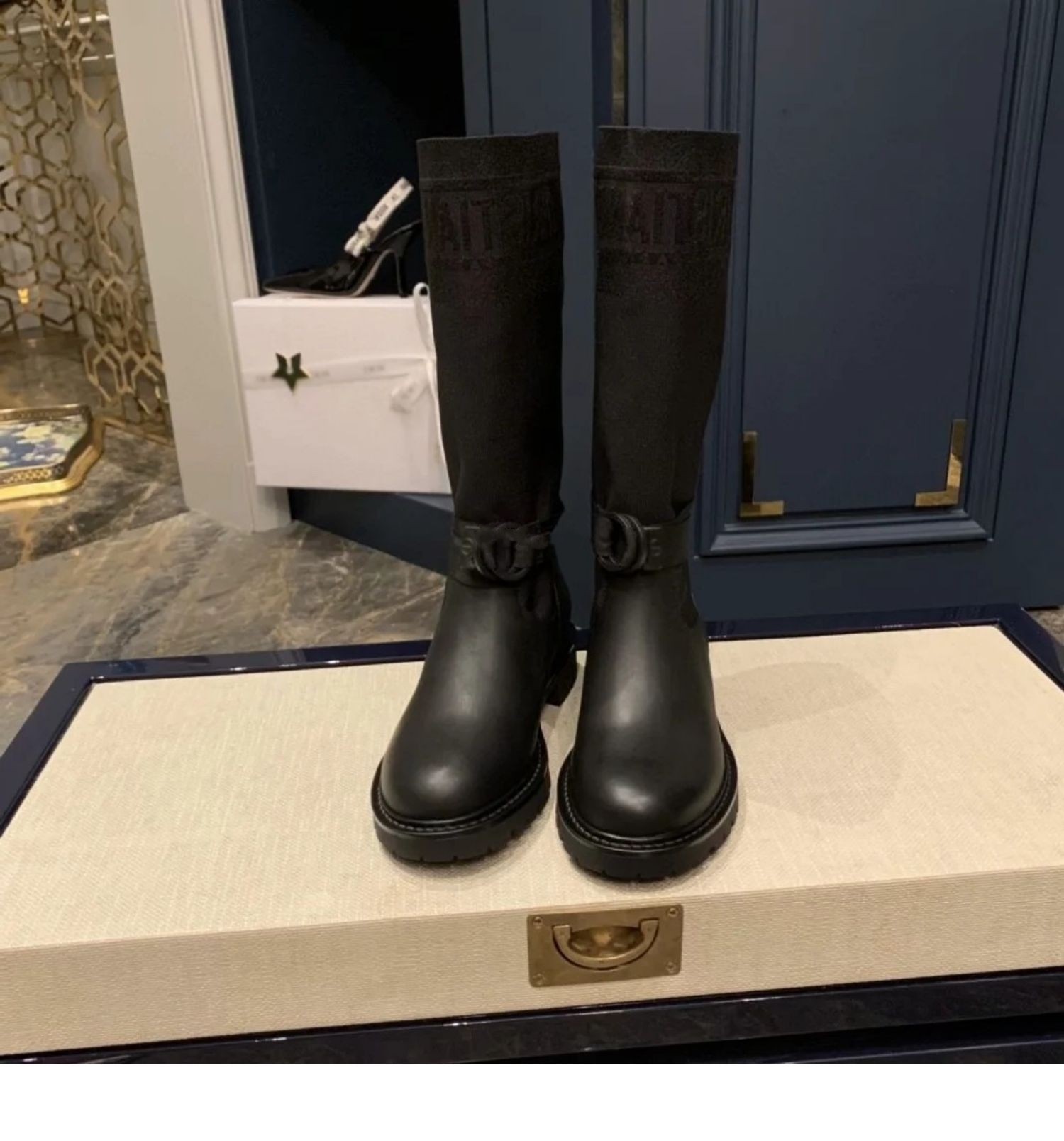 TOP Christian Dior Created With Black Technology Fabrics And Leather Leather - Two Colors