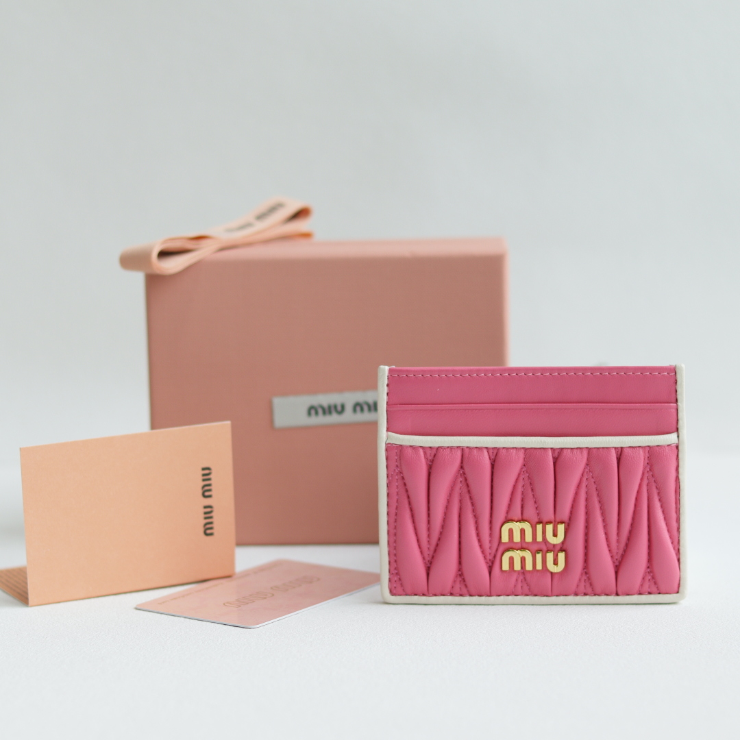 TOP Miu Miu Lambskin Matelasse Pocket Wallet 10.5x8cm - 10 Color