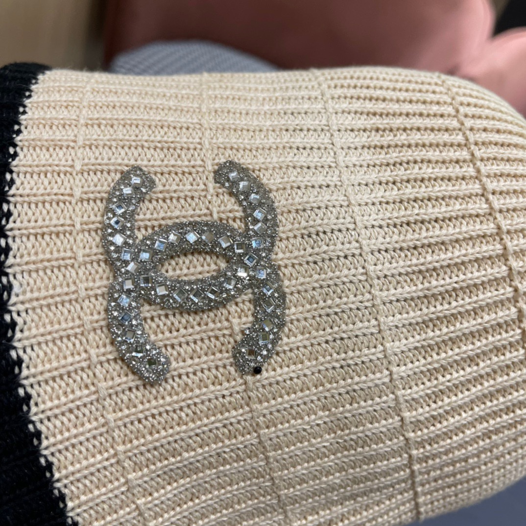 TOP CHANEL Fisherman Hat - 2 Colour