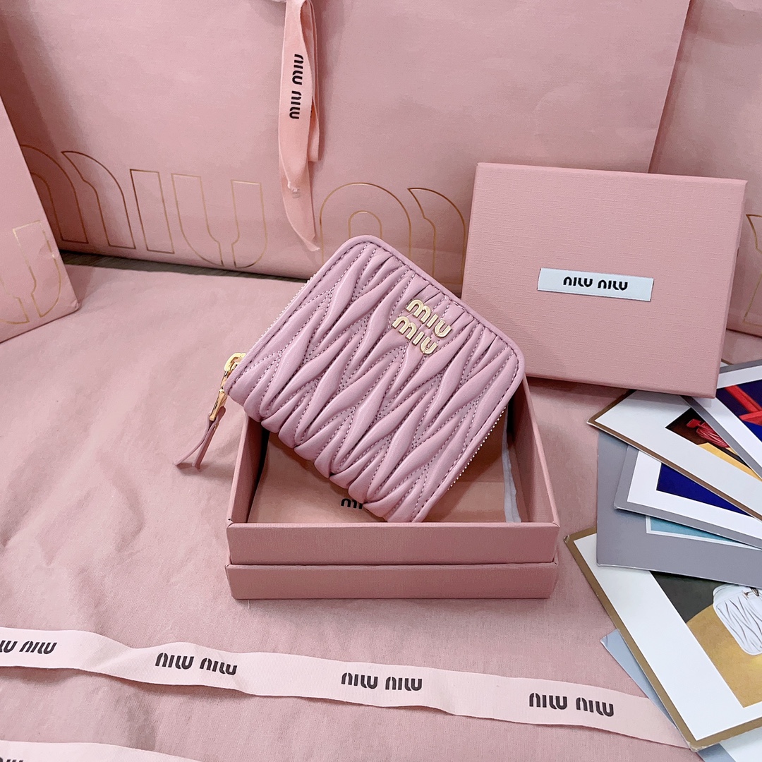 TOP Miu Miu Lambskin Wallet 10x10cm - 3 Color