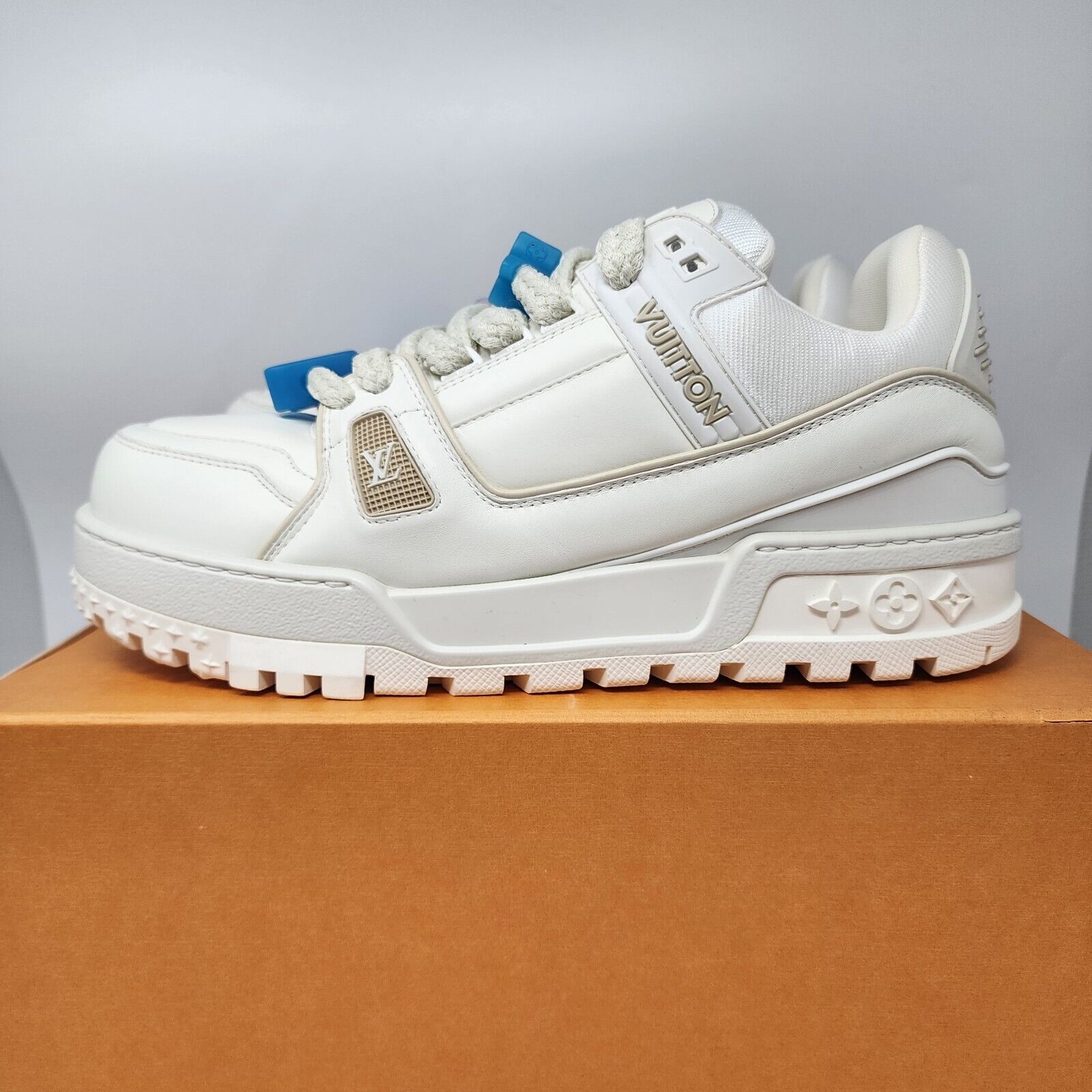 LV Trainer Maxi(Replica)