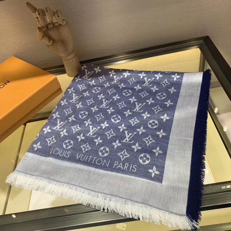 TOP Louis Vuitton LV L*V Monogram Shawl - Blue Denim