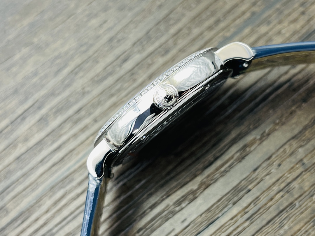 IWC Portofino Automatic Women Watch, Diamond Bezel Blue Dial Leather Strap Wristwatch